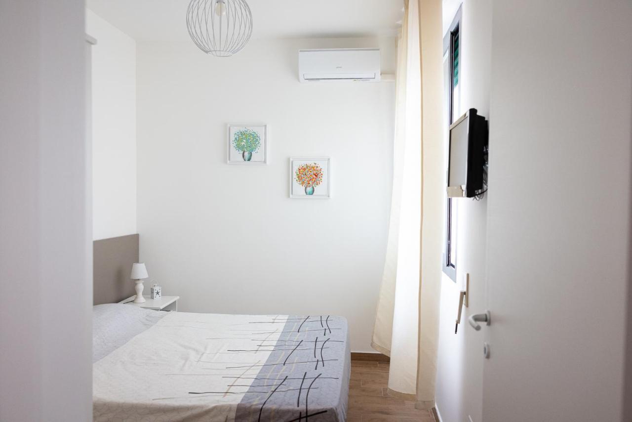 Alessandro House Porto Cesareo Eksteriør billede
